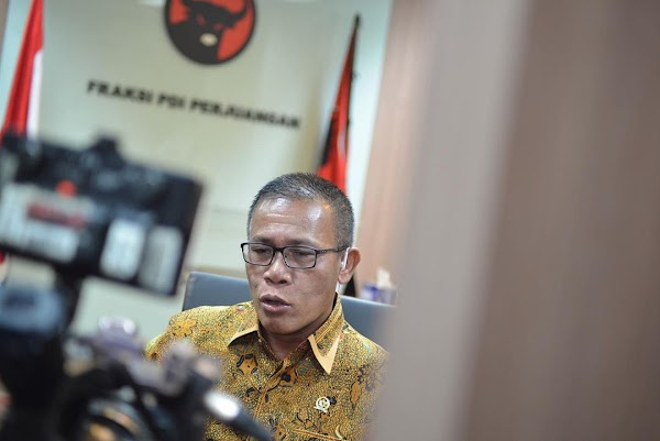 Masinton Ajak Mahasiswa Lawan Jokowi