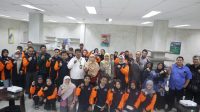 Peserta pelatihan melakukan foto bersama usai mengikuti kegiatan.