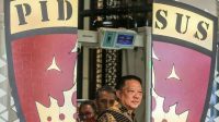 Febrie Adriansyah beberapa saat sebelum memberikan keterangan kepada media (Foto NTV News dot ID)